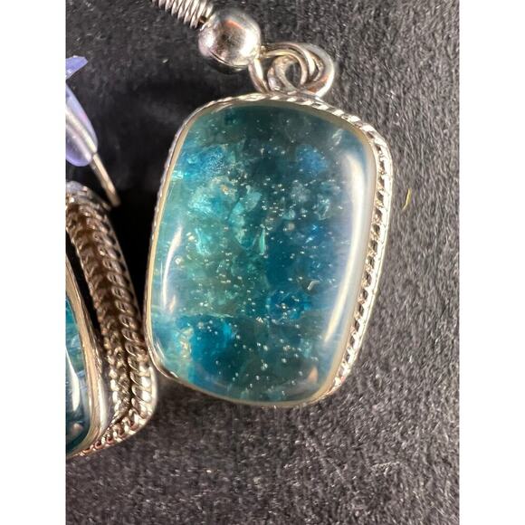 NEW neon apatite in matrix in platinum over copper - Picture 15 of 16